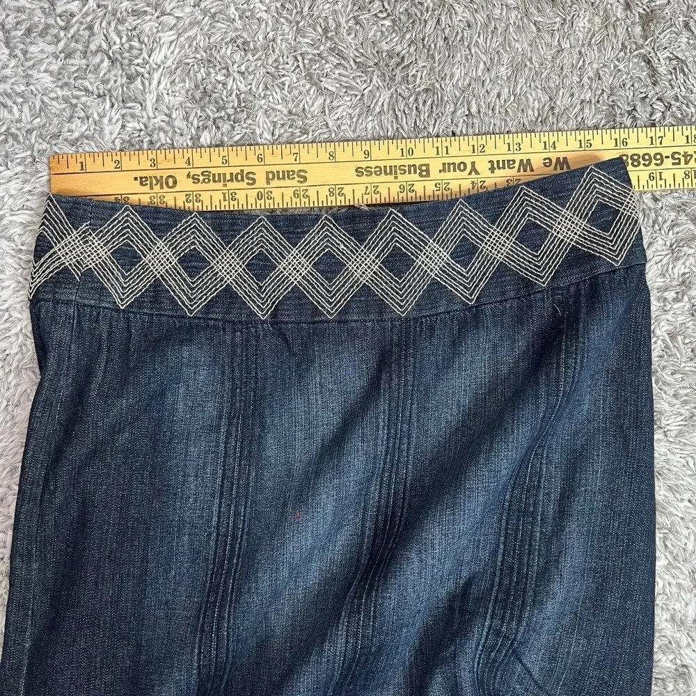 Bandolino Denim Maxi Skirt 8 Boho Panel Flare‎ Embroidered Waist Dark Wash